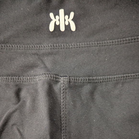 Kyodan Women's Black Short Shorts - Women's Size Medium - Picture 6 of 8